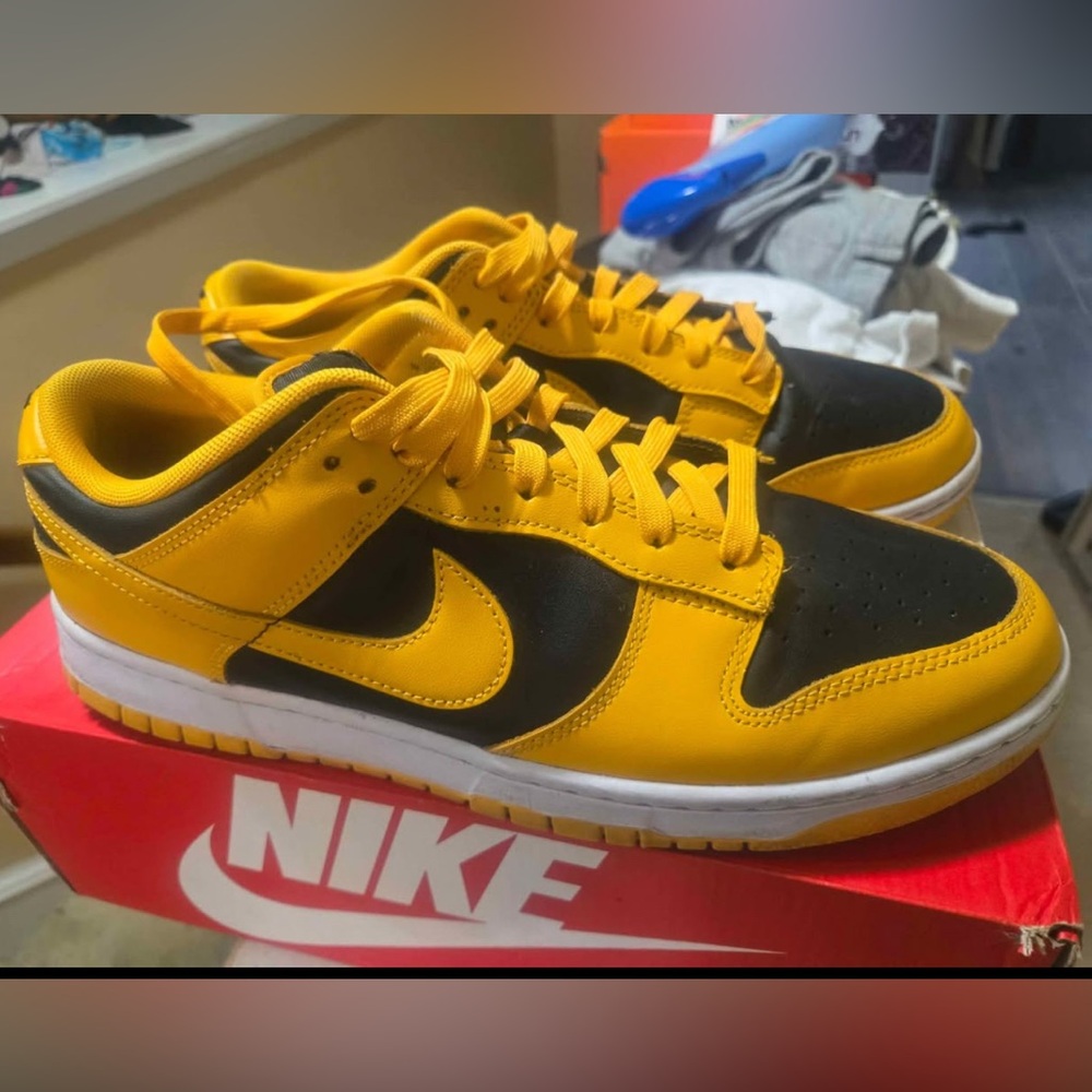 Nike Dunk Low Championship Goldenrod 2021 Shoes Mens Size 11 Black Gold with Box